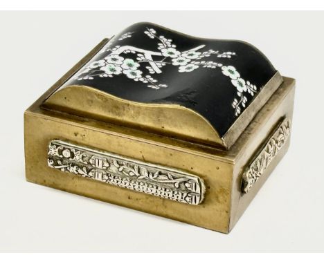 An Early 20th Century Chinese brass and enamel cigarette/trinket box. 9x8x5cm 