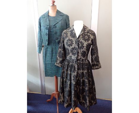 A VINTAGE 1950s/60s DRESS black machine lace over cream acetate, approx size 10, and a vintage two-piece suit, of Hong Kong m