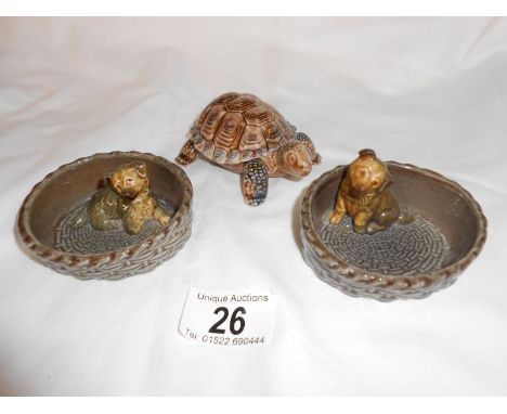 A boxed Wade tortoise trinket pot and 2 Wade pin dishes