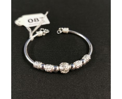 MODERN BANGLE