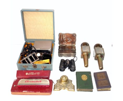 Stereoscope viewer with 3 slides, miniature Singer Sewing machine, Minolta Mini Slide Projector Kit, cased; Hohner Chrometta 