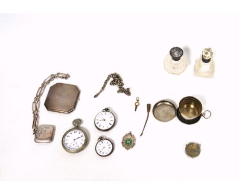 Victorian silver cased pocket watch, London, 1867, Dia.48mm; Swiss silver (935) fob watch, (a/f); Edwardian silver vesta case