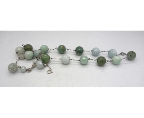 A jade necklace and bracelet