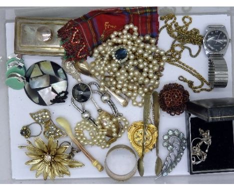 Costume jewellery, Timex wristwatch, blotter, etc.