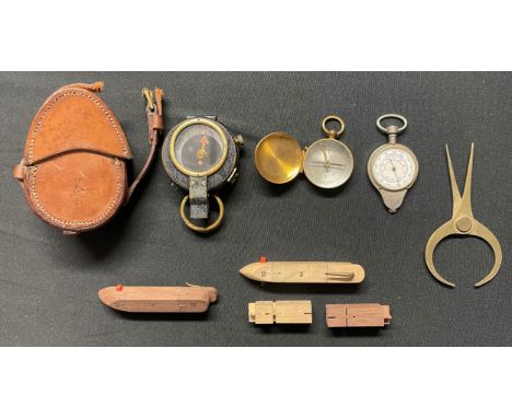 Lot - COLLECTION OF EIGHTEEN POST-1970 AMERICA'S CUP MEMORABILIA ITEMS A  chain and locket, a pin, and sixteen medallions in brass, bronze