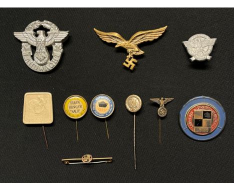 WW2 Third Reich stick pins and insignia to include: Police Landwacht cap badge and Luftwaffe cap badge minus one pin: Tag Der