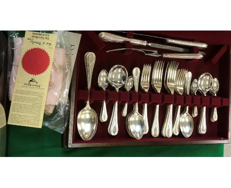 A canteen of Roberts &amp; Belk Limited silver plated cutlery, 8 place settings (71 pieces NB one dessert fork missing)