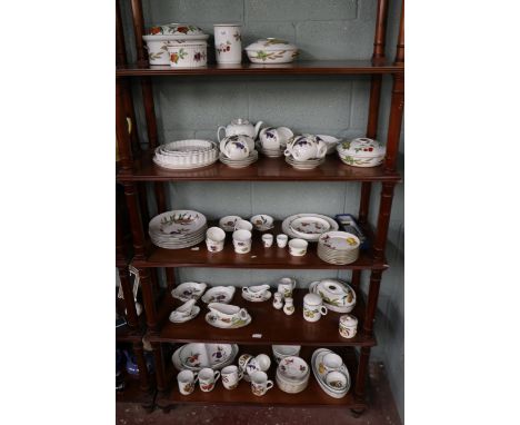 Large collection of Royal Worcester Evesham pattern 