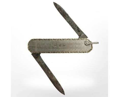 A platinum and 14ct yellow gold folding penknife, length 53mm CONDITION REPORT: 17.3g