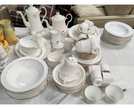 A Royal Worcester Spode dinner and tea service including teapot, coffee pot etc, approx 86 pieces 
