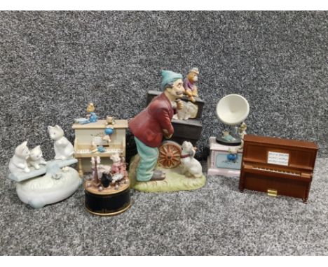 Collection of 6 vintage enesco musical box