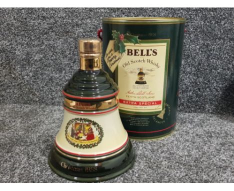 Bells old scotch whisky decanter, Christmas 1988, 75cl &amp; still sealed, with original tube of issue