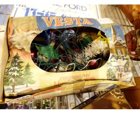 Boxed set of Vesta vintage pagoda Christmas tree lights 