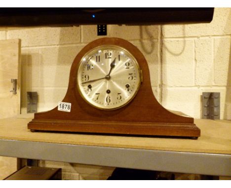 Vintage Napoleon hat Westminster chime mantle clock