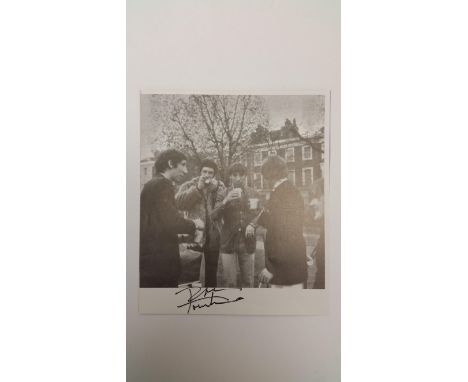 POP MUSIC, The Who, signed magazine photo by Pete Townsend, showing all four outside drinking tea, 5.5 x 6.5, VG