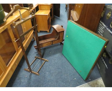 A VINTAGE WOODEN CHILDS ROCKING CRADLE L-72 CM, A GENTS VALET STAND AND A CARD TABLE (3)