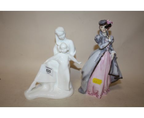 A ROYAL WORCESTER MASQUERADE HAYLEY FIGURE TOGETHER WITH A ROYAL DOULTON IMAGES MOTHER AND DAUGHTER FIGURE HN4562