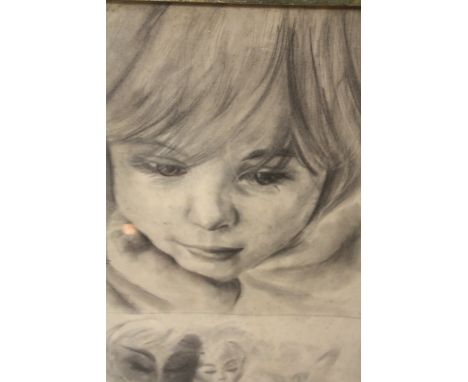 A GILT FRAMED AND GLAZED UNSIGNED PENCIL PORTRAIT STUDY, SIZE 36 CM X 27 CM 