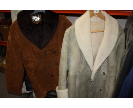 THREE VINTAGE FUR COATS TOGETHER WITH A MILAN LEATHER EXAMPLE (4)