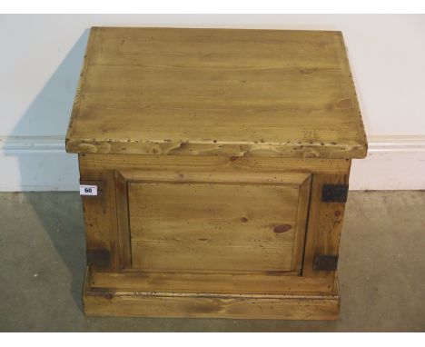 A small pine storage trunk - Width 52cm x Height 45cm 