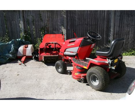 A Countax C600H Hydrostatic ride-on lawn mower / smallholder tractor with ten cutting heights, belt driven grass box, fertili