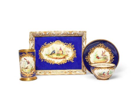 A Bloor Derby tray in the Sèvres style, 1st half 19th century, painted with a panel of birds reserved on a royal blue ground,