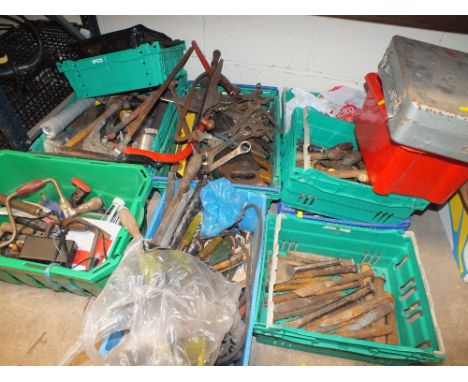 A LARGE QUANTITY OF HAND TOOLS