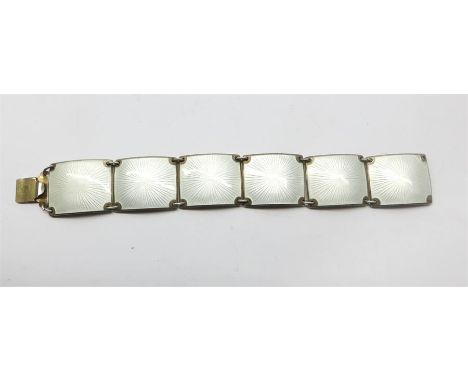 Norway Silver & Enamel bracelet hallmarked Norway sterling 925 SV measures approx 18cm long by 2.2 cm wide  in good condition