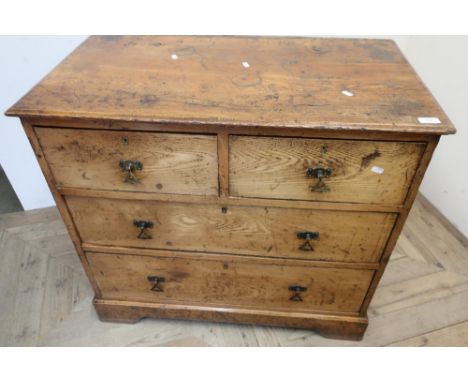 Victorian light oak chest of two short above two long drawers (95cm x 49cm x 81cm) 