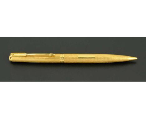 A Parker 61 Presidential pencil, with engine turned case, 18 ct gold hallmarked, uninscribed, gross weight 18.8 grams (see il