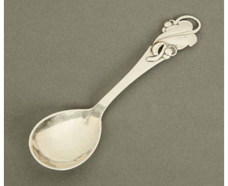An Art Nouveau influence Danish silver caddy spoon, by Carl M. Cohr of Fredericia, Assayer Johannes Siggaard, inscribed "21/1