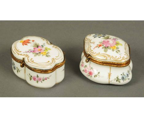 Two Continental porcelain trinket boxes, polychrome.  Each width 2.75 ins. 