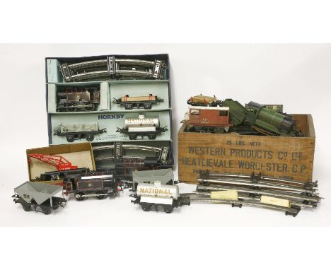 Hornby Goods Set No.40, boxed and two No.40 tank locos, two hopper wagons, no.1 timber wagon, No.1 crane truck, tank wagon Na