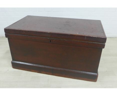 Stained pine storage trunk, 49 x 92cm 