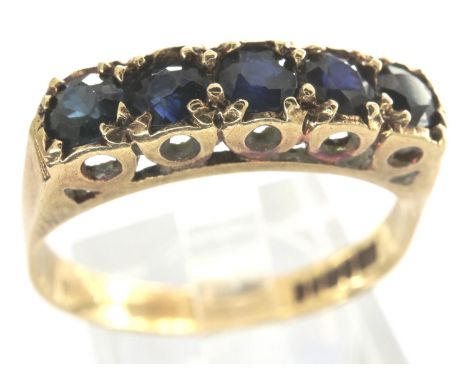 9ct gold ring set with five sapphires, size R/S, 2.7g. P&amp;P Group 1 (£14+VAT for the first lot and £1+VAT for subsequent l