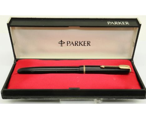 Boxed Parker fountain pen with 14ct gold nib. P&amp;P Group 1 (£14+VAT for the first lot and £1+VAT for subsequent lots) 