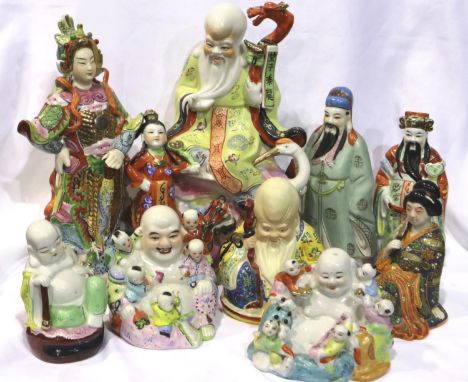Nine ceramic Oriental figurines and figure groups, largest H: 34 cm, no chips or cracks. Not available for in-house P&amp;P. 
