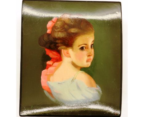 Large Russian lacquered box, the cover painted with a female portrait and signed (indistinct), 100 x 90 x 40 cm H. P&amp;P Gr