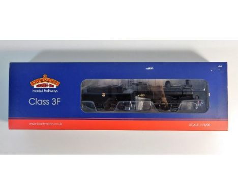 A boxed 00 gauge Bachmann model train: BM 31-626A Class 3F 43257 