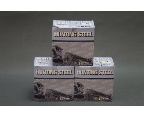 Seventy five Express Hunting Steel 12 bore cartridges, 70 mm, 32 gram, shot size 5 plastic wad.  SHOTGUN CERTIFICATE REQUIRED