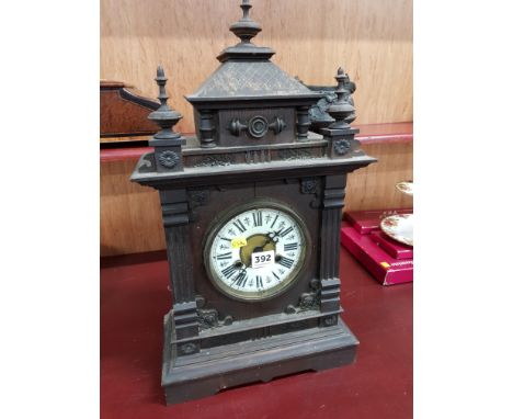 VICTORIAN SHELF CLOCK