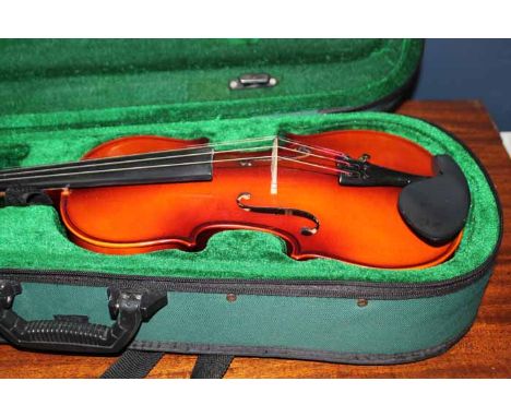 ANTONI MODERN VIOLIN IN FITTED TRAVEL CASE WITH BOW