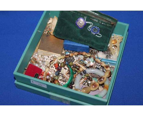 LOT OF JEWELLERY AND OTHER COLLECTABLESincluding etched glass decanter, badges, pins etc