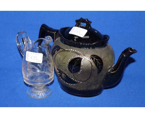 LOT OF VICTORIAN AND EARLY 20TH CENTURY CERAMIC AND GLASSWAREComprising transfer printed and gilt teapot and stand, two flora
