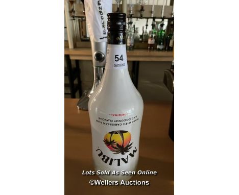 MALIBU CARRIBEAN WHITE RUM, 1.5L, 21% VOL / COLLECTION LOCATION: OLD WOKING DISTRICT RECREATION CLUB, 33 WESTFIELD ROAD, WOKI