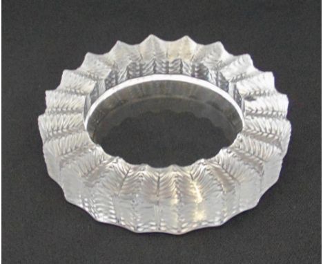 Lalique circular bowl with frosted glass reticulated sides, A/F