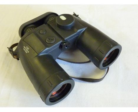 MILITARIA - 750 COMPASS BINOCULARS 7 X 500 366FT /1000YDS, WITH GRATICULE