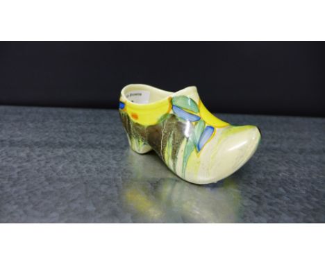 Clarice Cliff Delecia Citron pattern sabot, with honey glaze and Bizarre printed backstamps, circa 1930s, 12cm long