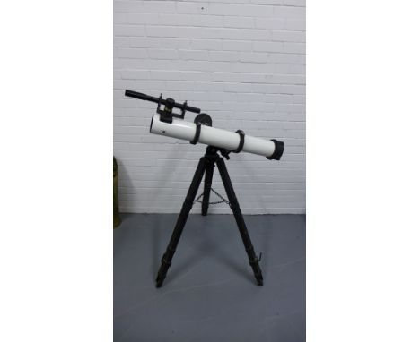 Frank Equatorial 4 inch reflection telescope on tripod stand