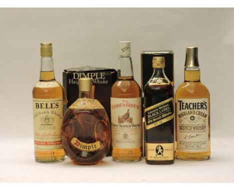 Assorted Whisky to include one bottle each: Bells Whisky Extra Special; Dimple Haig Scotch Whisky; Famous Grouse; Johnny Walk